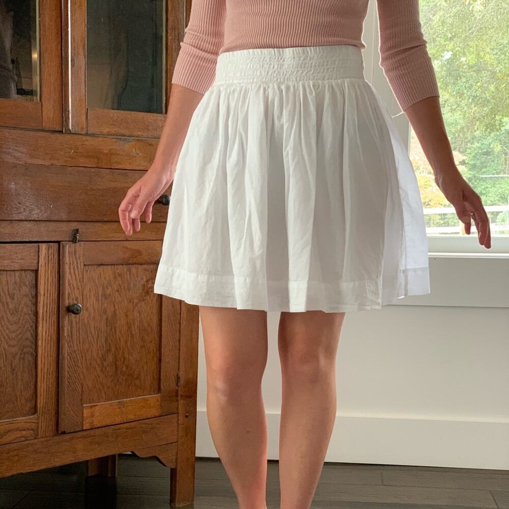 Banana Republic White Gathered Skirt, Size 0P
